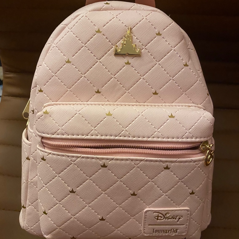 Loungefly Sleeping Beauty Pink Castle NEW w tags